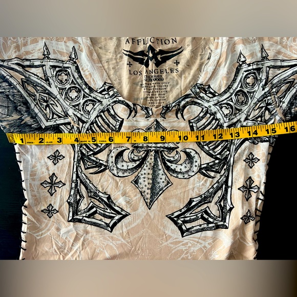Affliction Women’s t-shirt - Picture 3 of 3